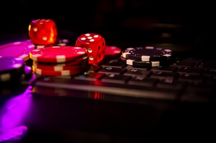Tampilan permainan Dragon Hatch dengan live dealer di pusat togel